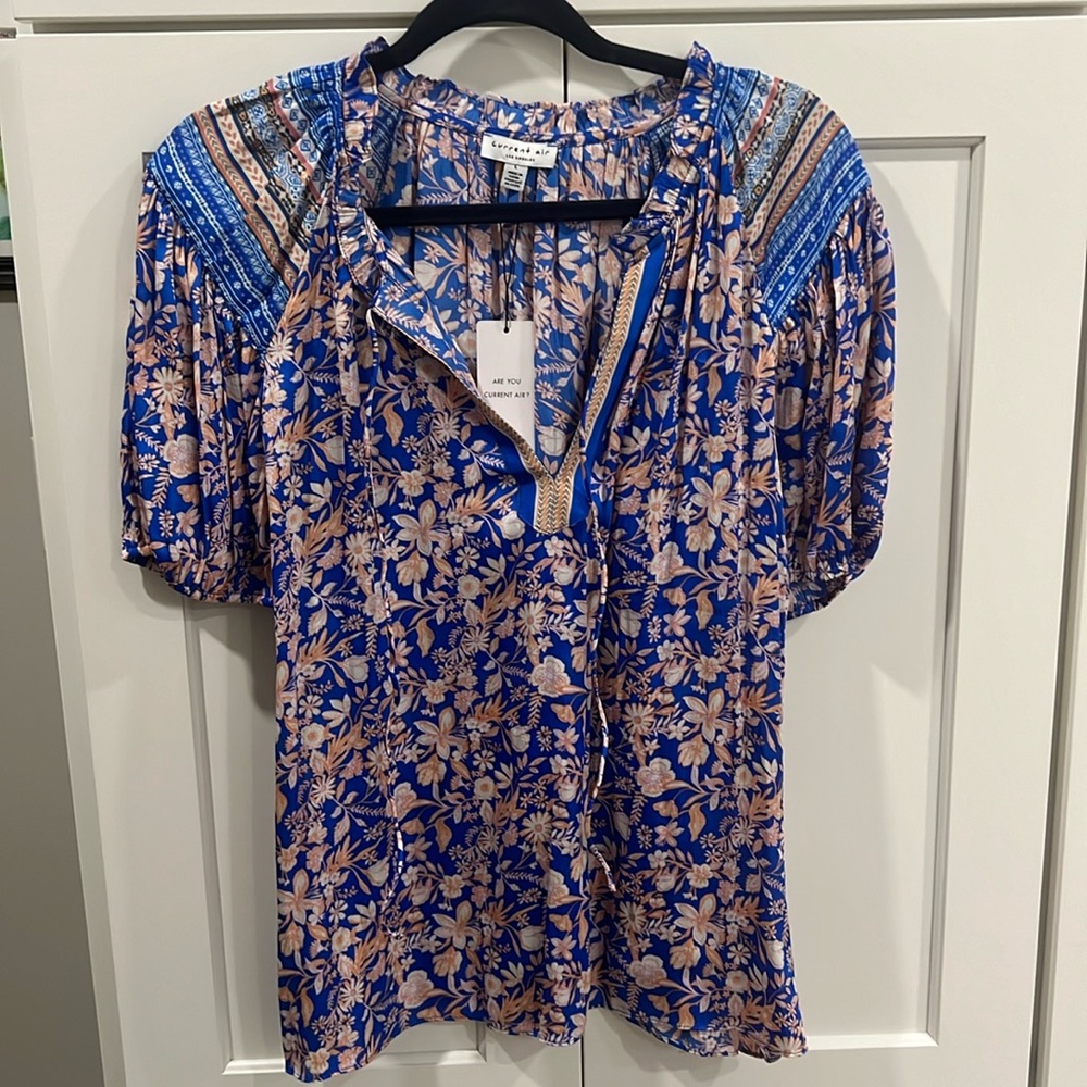Brand New Current Air Top